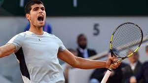Kyrgios has more chance to defeat Djokovic at Wimbledon, says Carlos Alcaraz